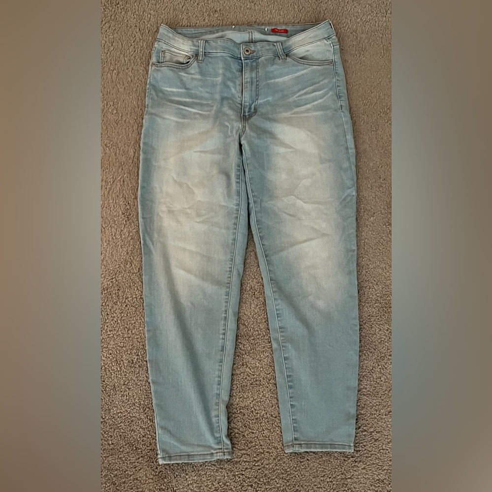 Celebrity Pink “the glam” jeans. Size 15/32